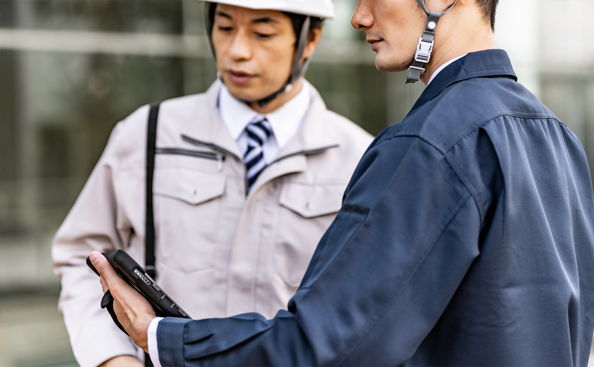 協力会社との打合せ・現場巡視